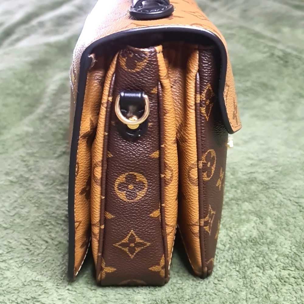 Auth 2019 LV Metis Reverse Monogram. - Picture 4 of 13